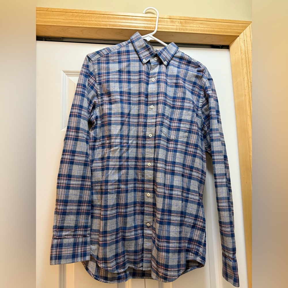 Banana Republic Men's Plaid Shirt in Blue and Red